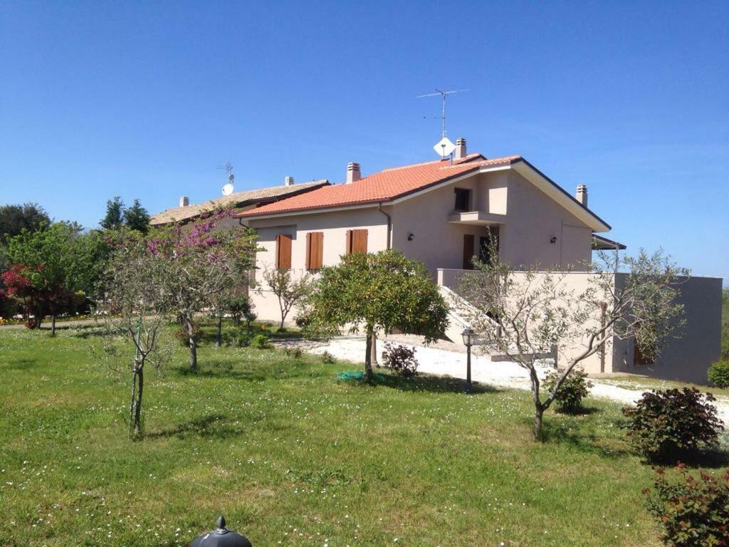 Villetta Le Rose Tavullia Exterior foto