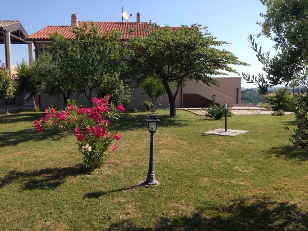 Villetta Le Rose Tavullia Exterior foto